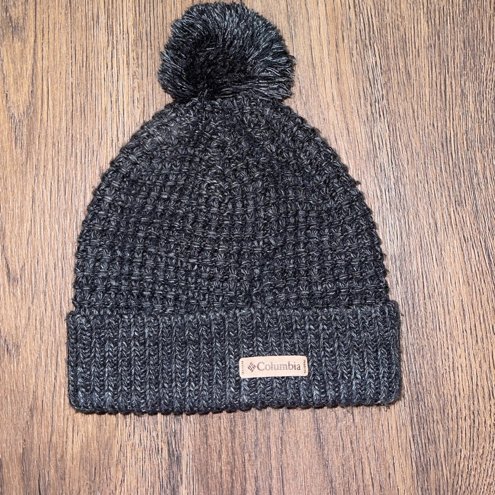 COLUMBIA BEANIE